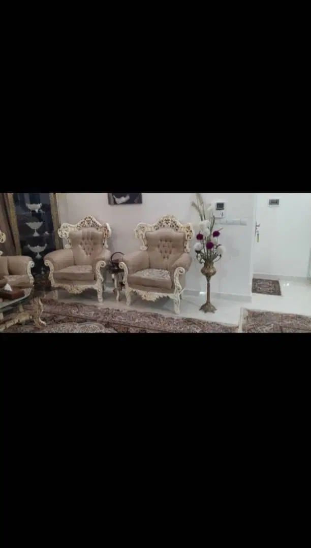 مبل استیل و میز غذاخوری ۶ نفره.سالم و خیلی تمیز|مبلمان خانگی و میز عسلی|کرج, فاز ۱ مهرشهر|دیوار