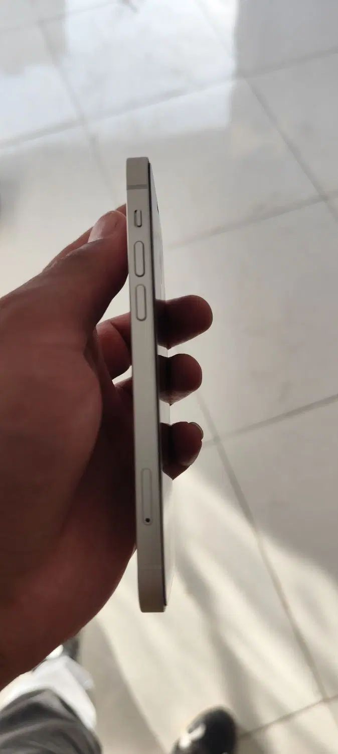 اپل iPhone 12 با حافظهٔ ۱۲۸ گیگابایت|موبایل|مشهد, توس (بلوار توس)|دیوار