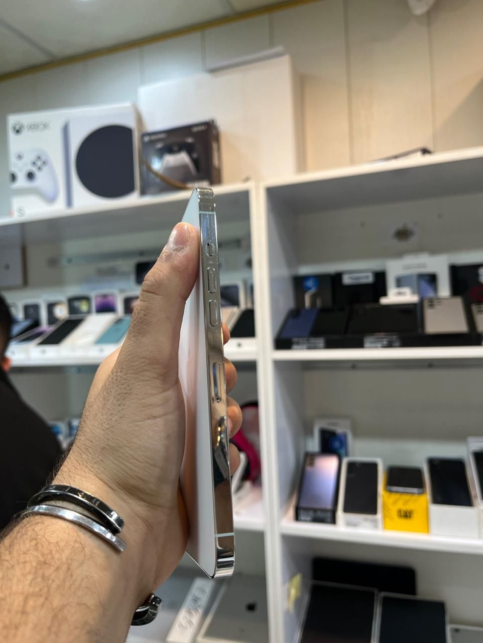 Iphone12pro max zaa 256|موبایل|کرج, کوی امامیه|دیوار