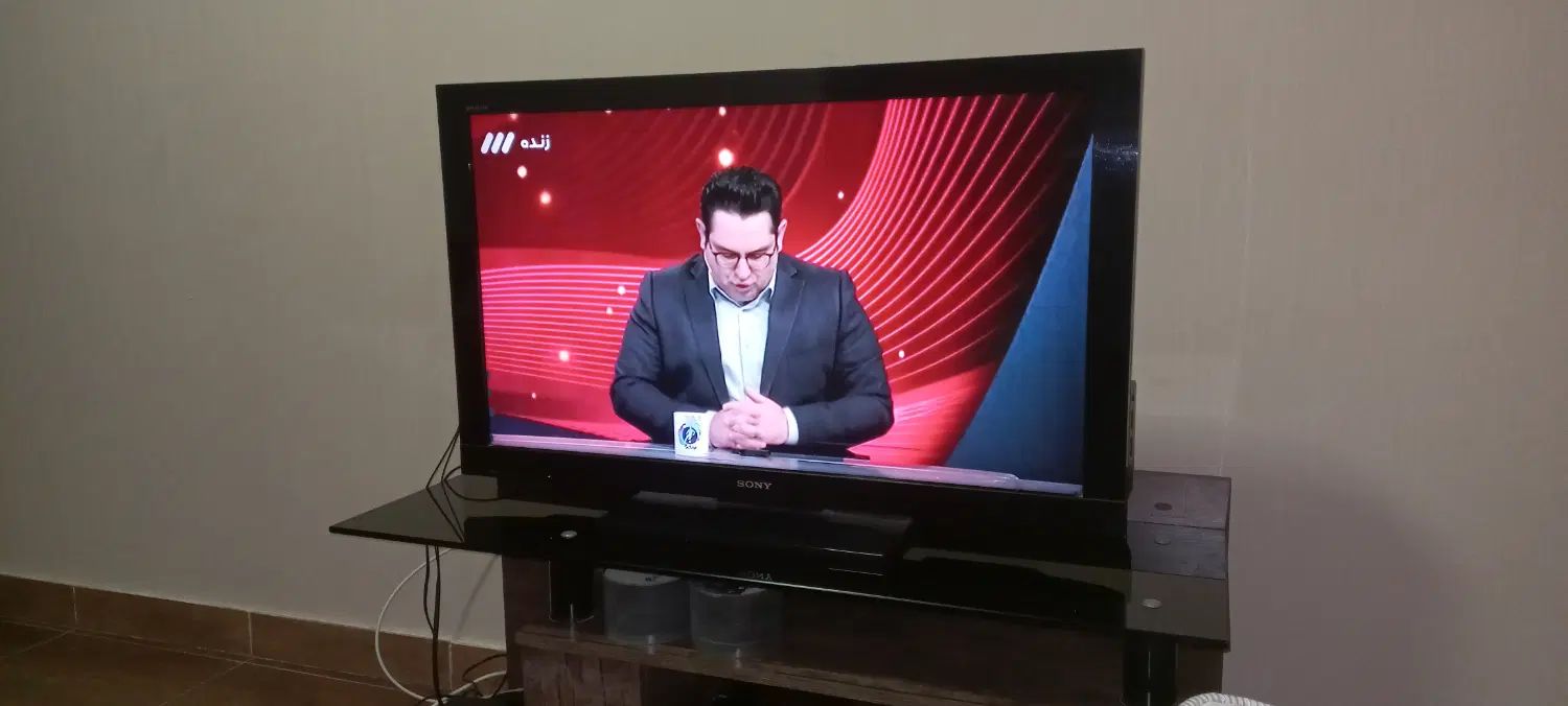 تلویزیون ۴۰ اینچ سونی با گیرنده دیجیتال ومیز|تلویزیون و پروژکتور|رشت, گلباغ نماز|دیوار