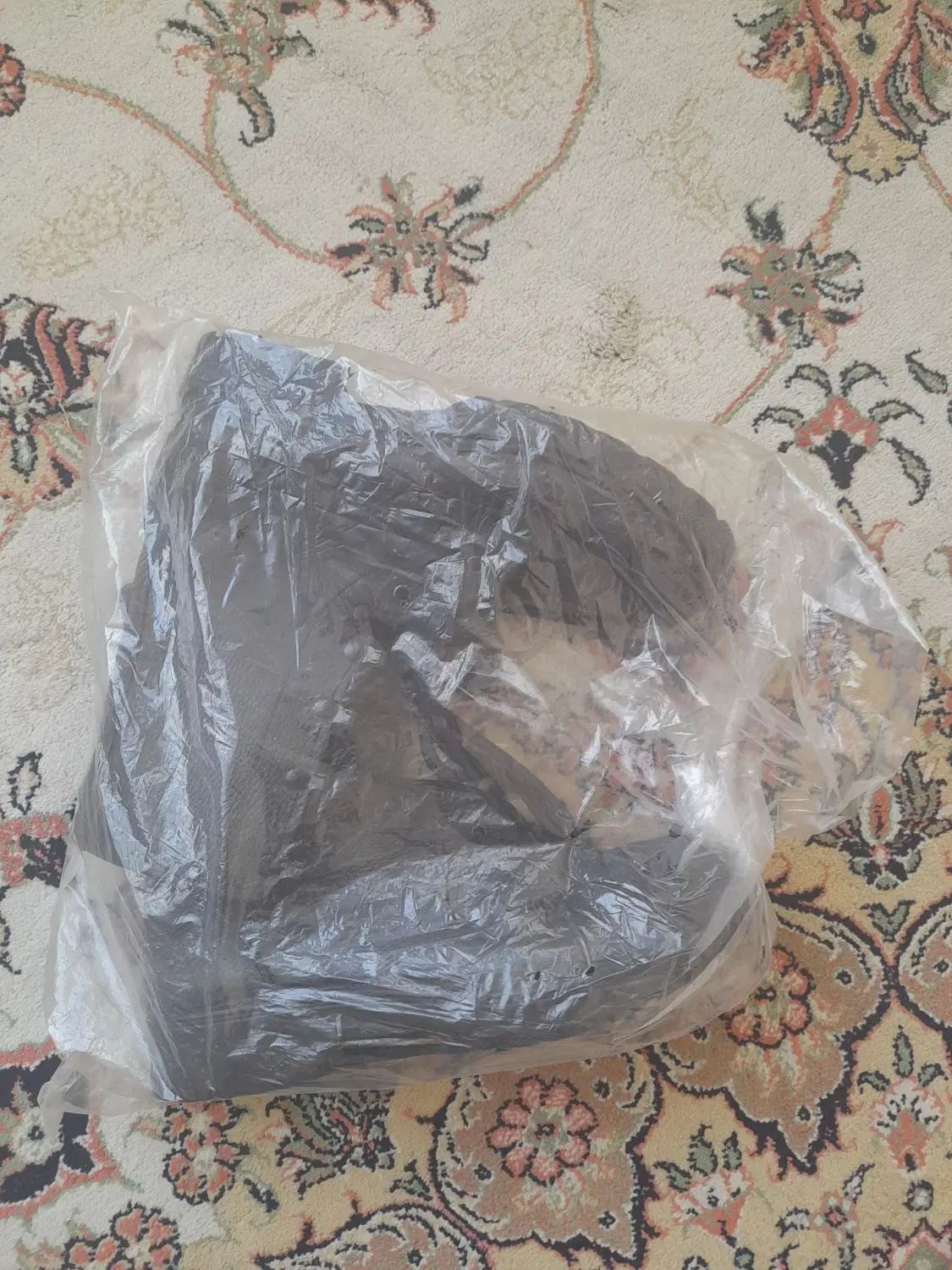 پوتین سربازی نو اکبند سگک دار و یک جفت کارکرده|کیف، کفش، کمربند|نیشابور, هفده شهریور|دیوار