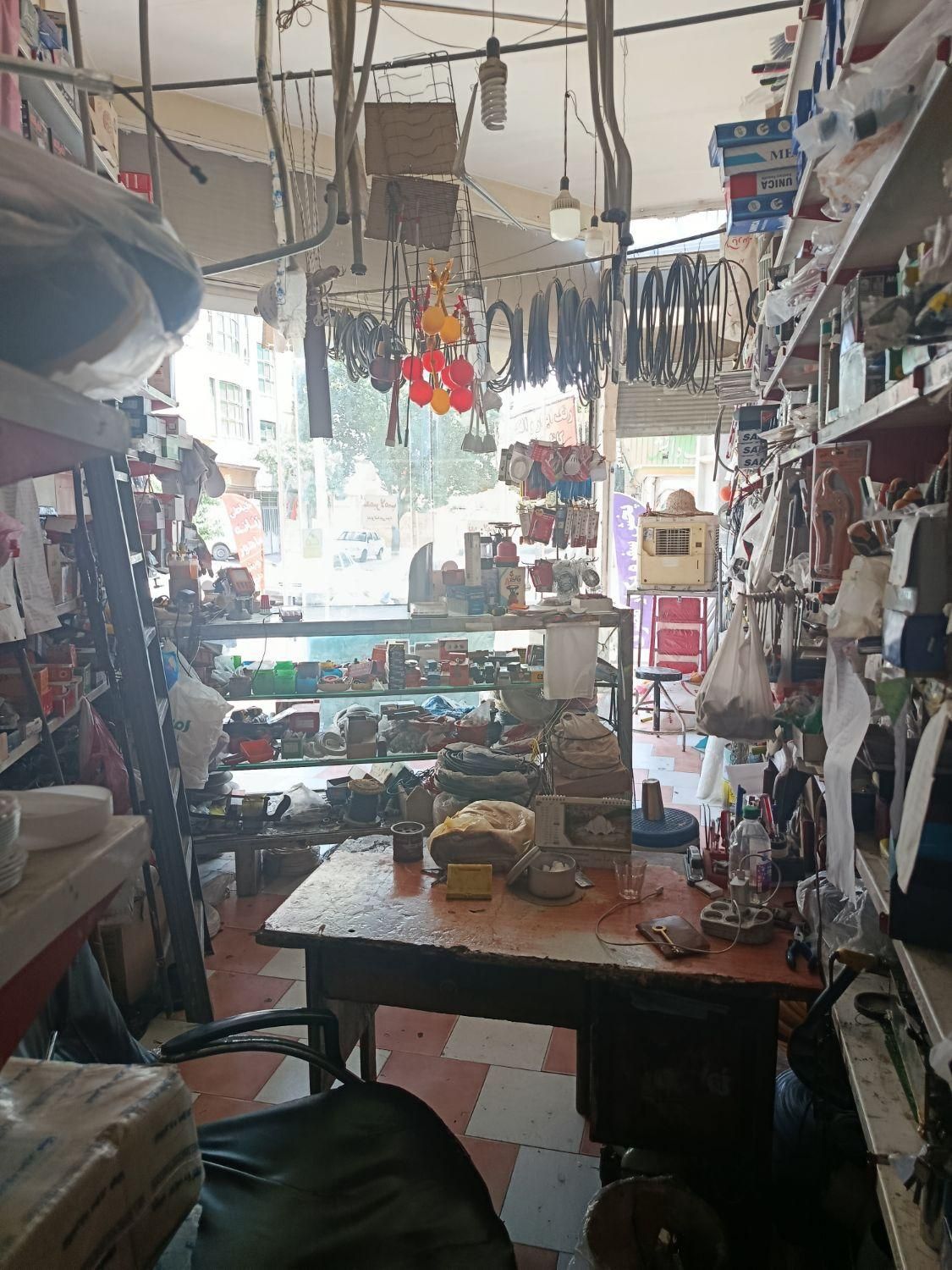 فروش مغازه ۲۵ متری 45مترزیرزمین 55مترهوایی|فروش مغازه و غرفه|کرج, کمال‌شهر|دیوار