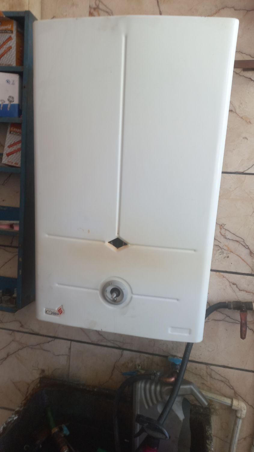 آبگرمکن سوزان 118بزرگ|آبگرمکن، پکیج، شوفاژ|بروجرد, |دیوار