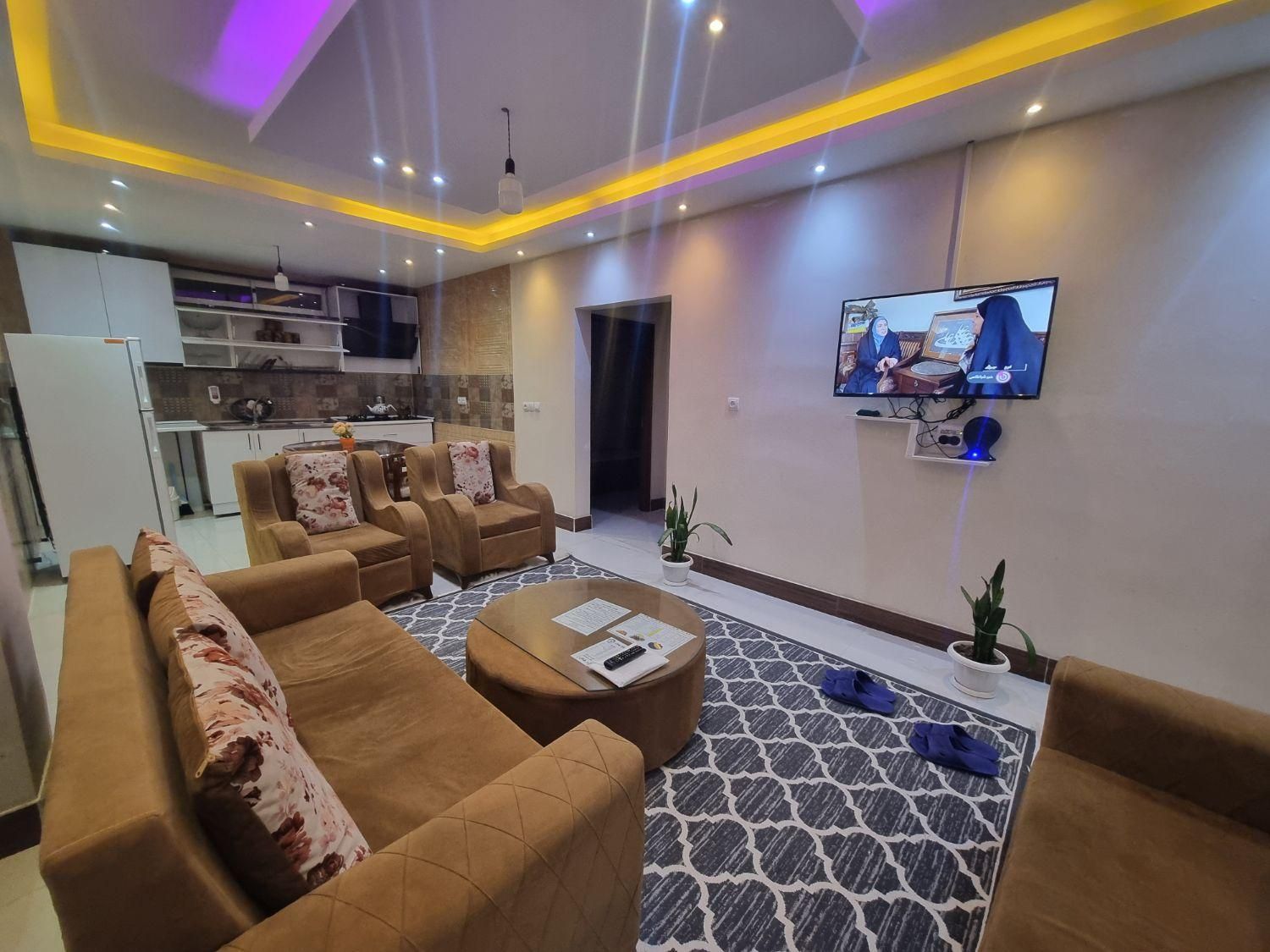 اجاره ویلا نوساز در نزدیکی ساحل|اجارهٔ کوتاه‌مدت ویلا و باغ|چالوس, |دیوار