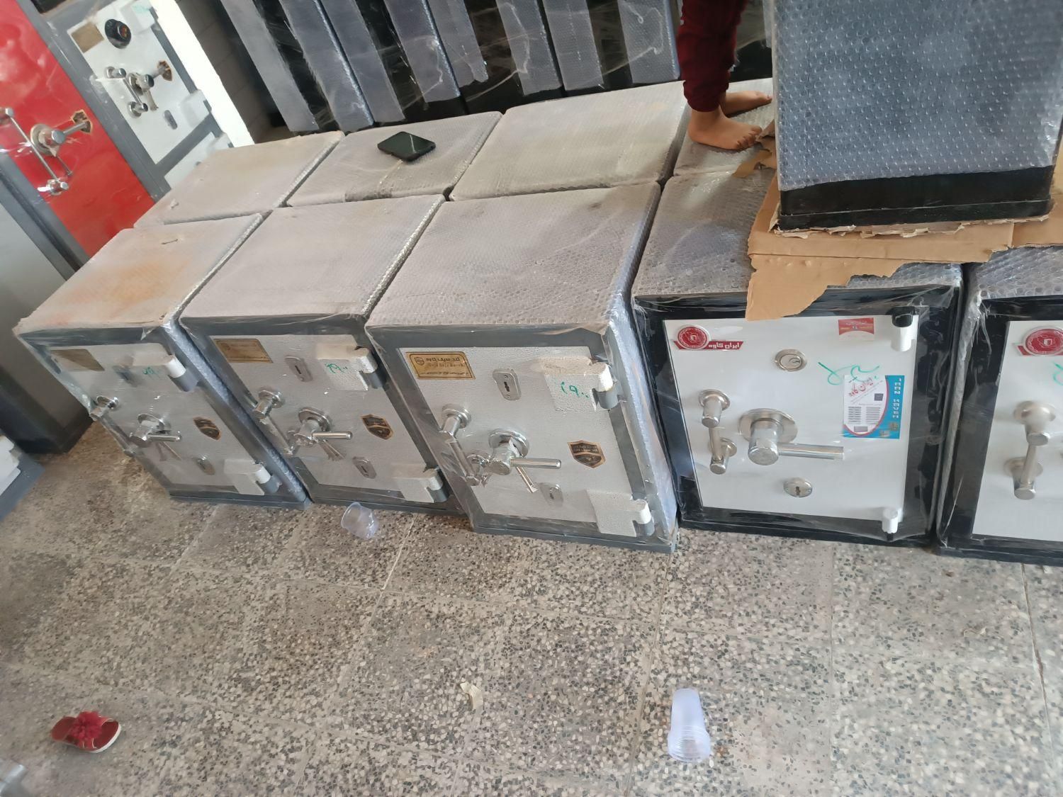 گاوصندوق جا مدارک|ابزارآلات|یاسوج, |دیوار