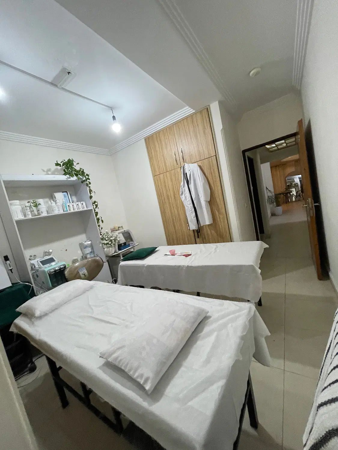 اجاره اتاق در سالن زیبایی گلسار|اجارهٔ دفتر کار، اتاق اداری، مطب|رشت, دیلمان|دیوار