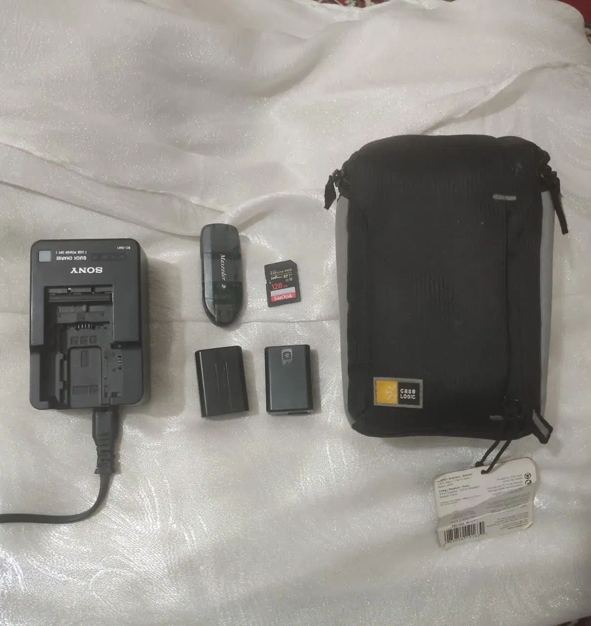 دوربین عکاسی sony a6500|دوربین عکاسی و فیلم‌برداری|مشهد, نیزه|دیوار