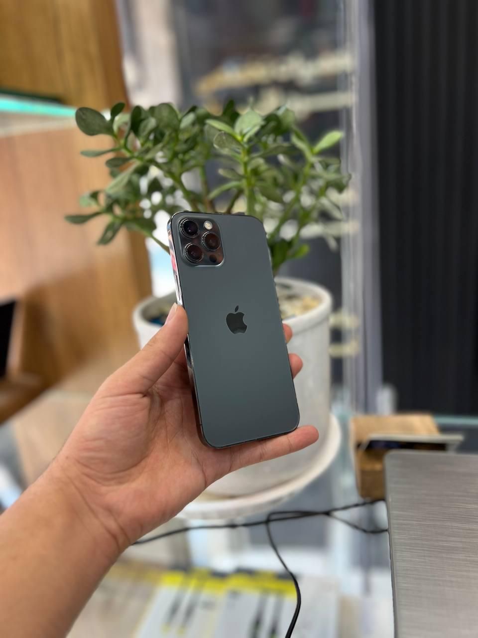 اپل iPhone 12 Pro Max با حافظهٔ ۲۵۶ گیگابایت|موبایل|محمدشهر, محمدشهر|دیوار