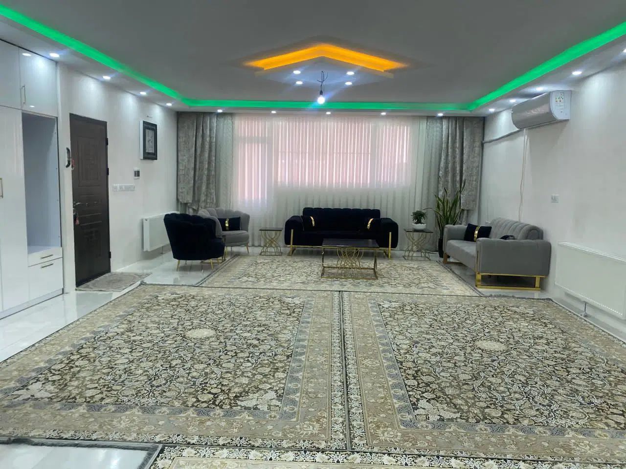 فروش واحدسنددار 129 مترپارکینگ دار فول حصارک پایین|فروش آپارتمان|بهارستان, |دیوار