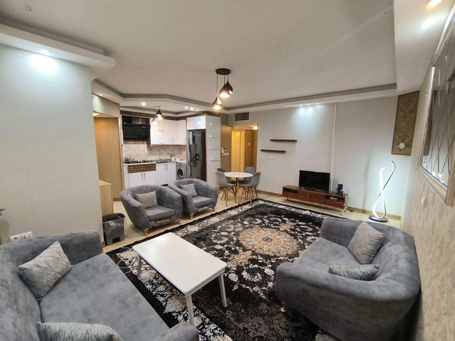 نیم تایم روزانه هفتگی ماهیانه ماهانه بدون بیعانه|اجارهٔ کوتاهمدت آپارتمان و سوئیت|مشهد, هفت تیر (حافظ)|دیوار