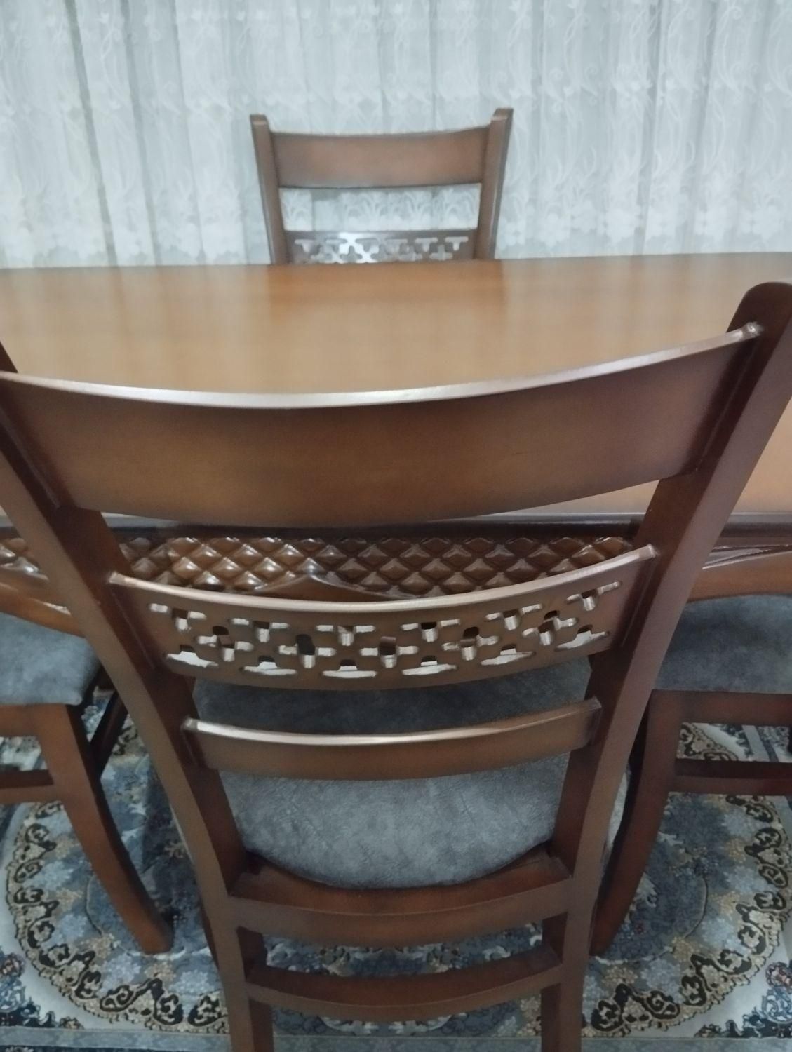 میز نهار خوری 4نفره نو مناسب جهیزیه وآینه کنسول|میز و صندلی غذاخوری|قزوین, |دیوار
