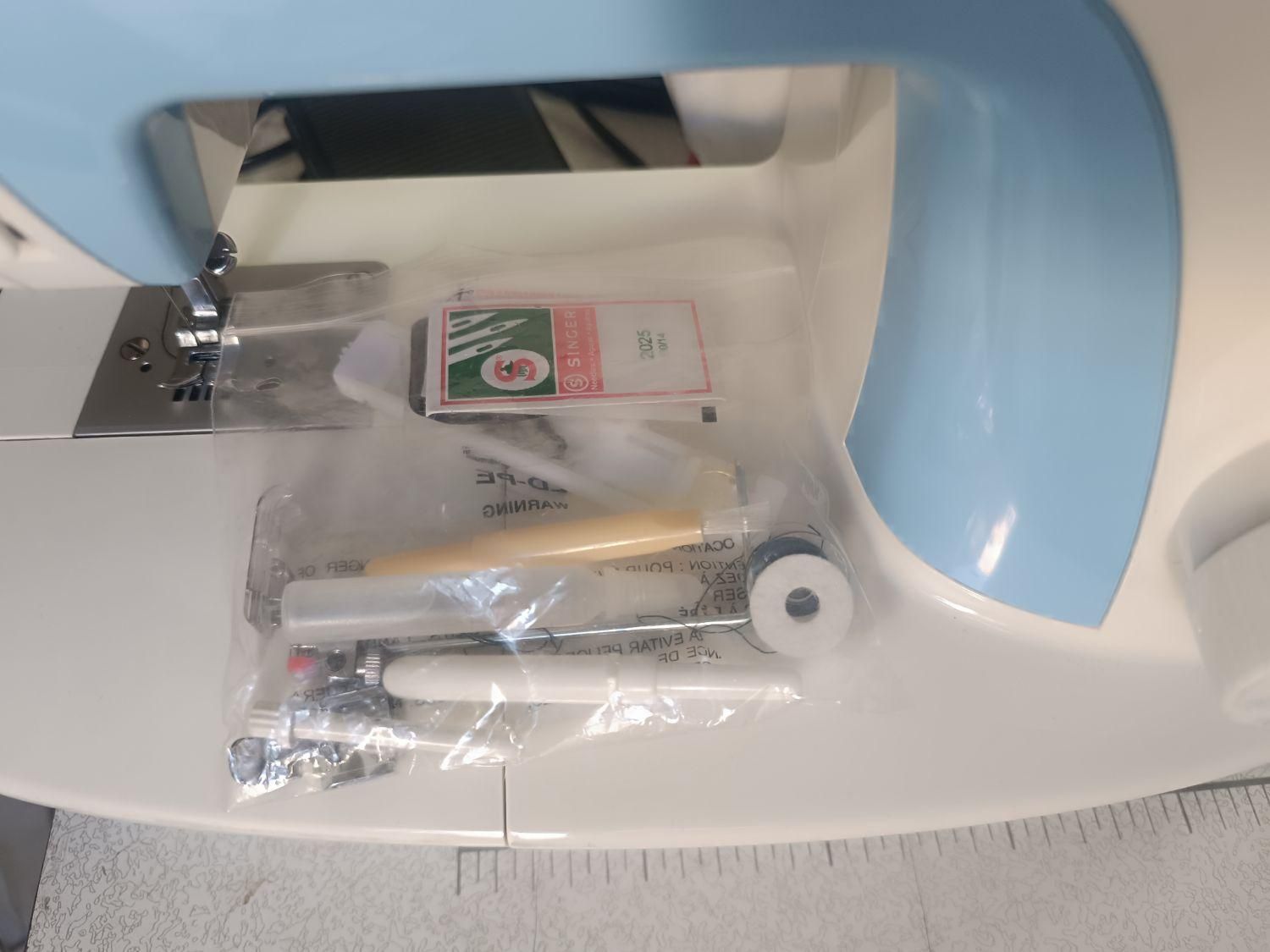 چرخ خیاطی و گلدوزی سینجر آلمان|چرخ خیاطی و ریسندگی|مشکیندشت, |دیوار