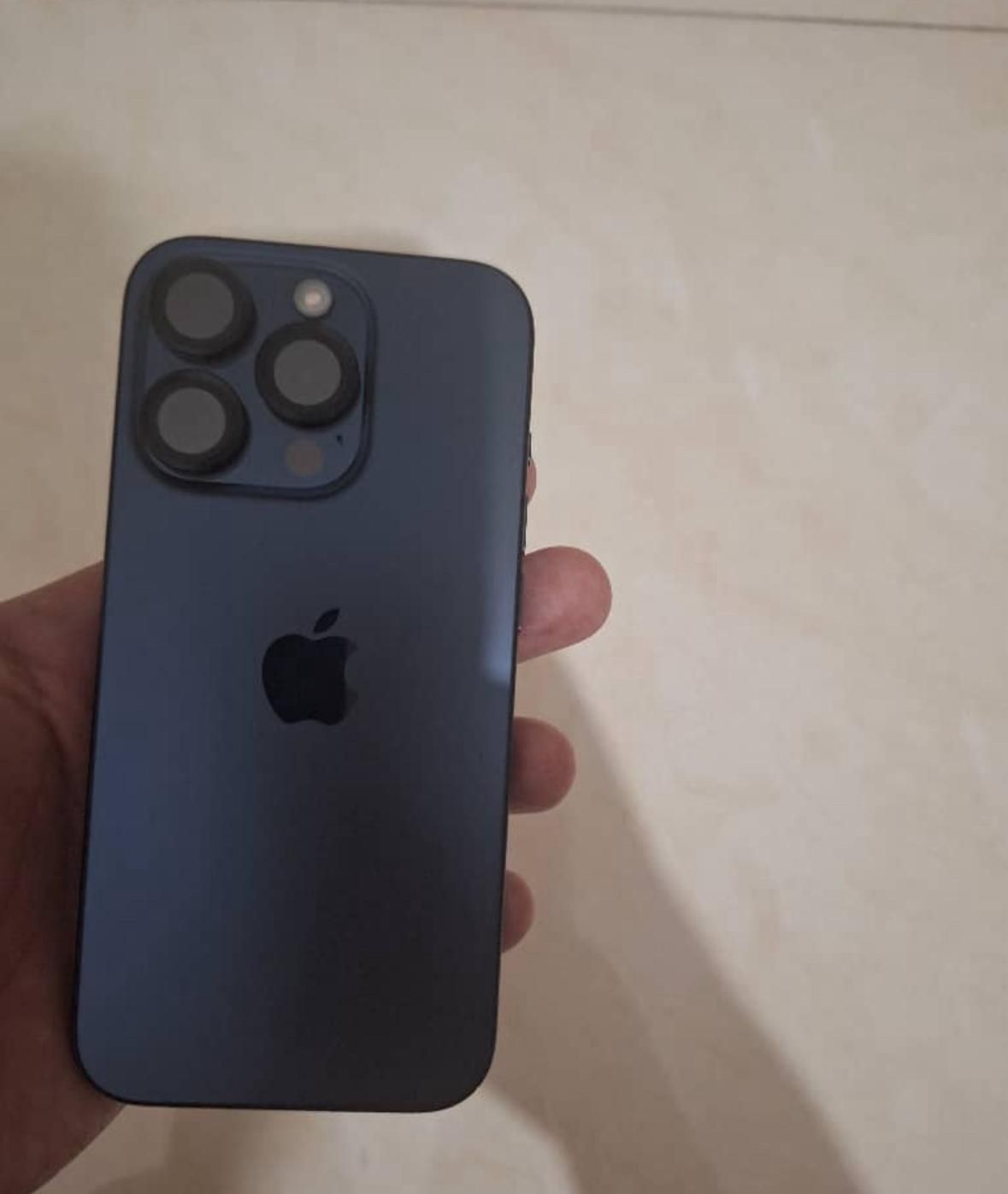 اپل iPhone 15 Pro با حافظهٔ ۱۲۸ گیگابایت ch|موبایل|کرج, شاهین‌ویلا|دیوار