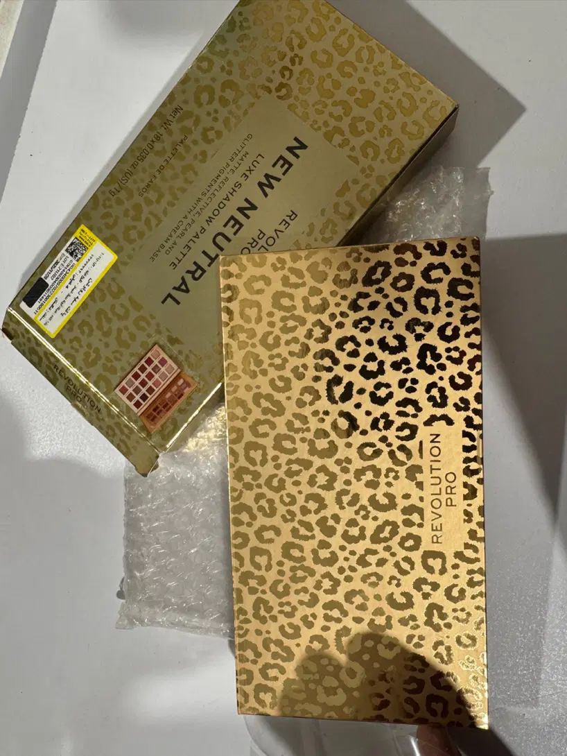 سایه رولشن،خط چشم ژله ای مک ،پماد ابرو فوراور نو|آرایشی، بهداشتی، درمانی|تهران, تهرانسر غربی|دیوار