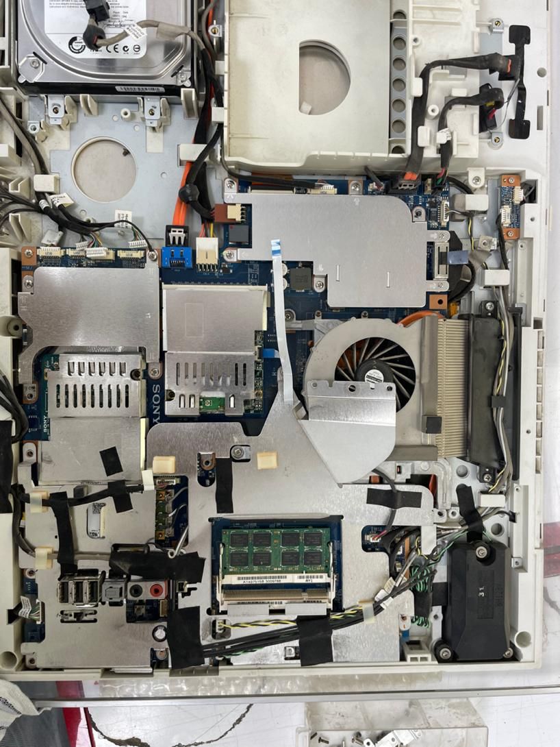 مرکز تخصصی تعمیرات لپتاپ و کامپیوتردنیای دیجیتال|خدمات رایانهای و موبایل|کرمانشاه, |دیوار