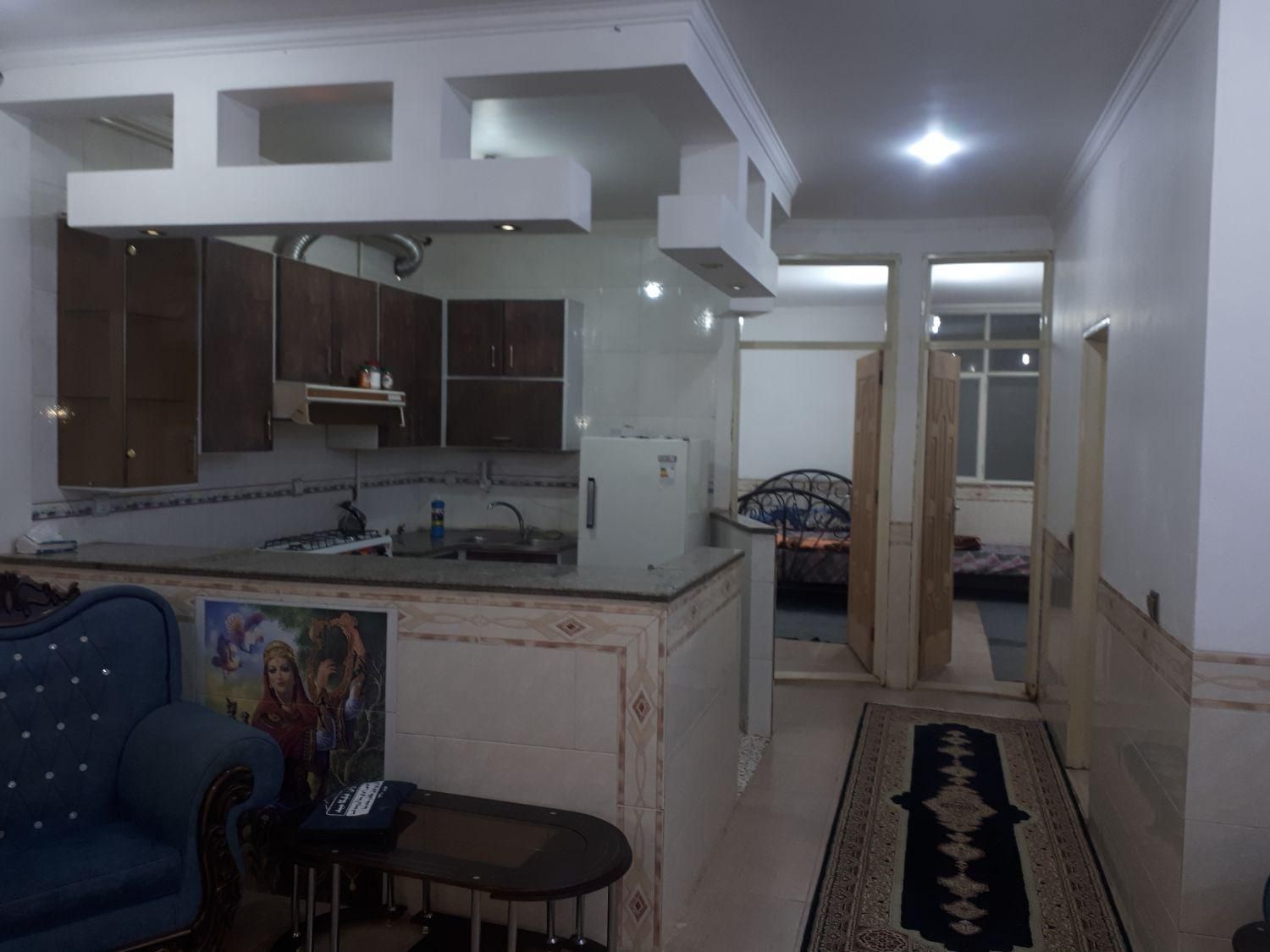 اجاره روزانه/هفتگی/خانه۱۰۰ متری بلوار فرودگاه|اجارهٔ کوتاه‌مدت آپارتمان و سوئیت|یزد, |دیوار