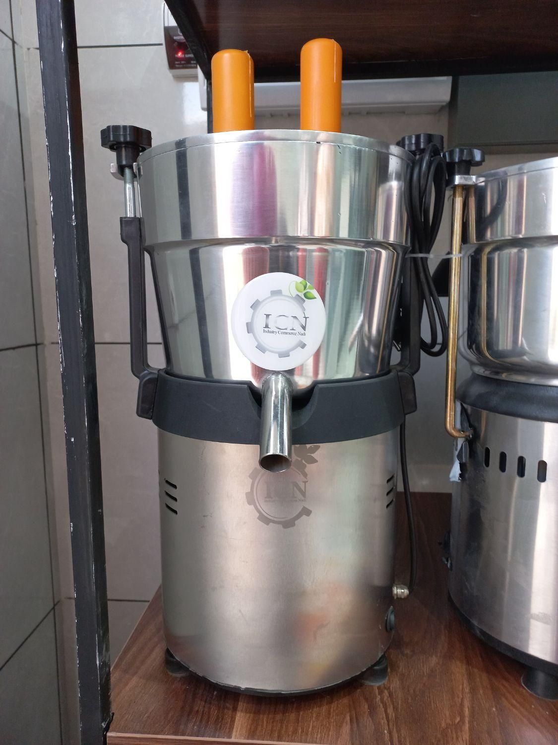 ابمیوه گیری صنعتی اقساطی بدون سود|کافیشاپ و رستوران|بندرعباس, |دیوار