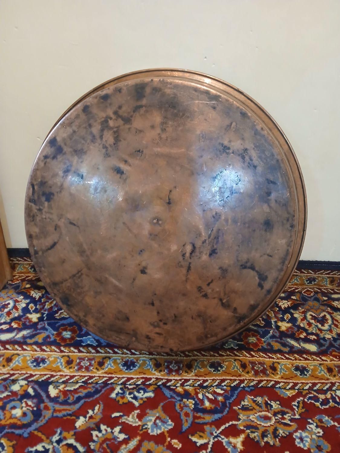 تشت مسی|کلکسیون اشیاء عتیقه|کرمانشاه, |دیوار