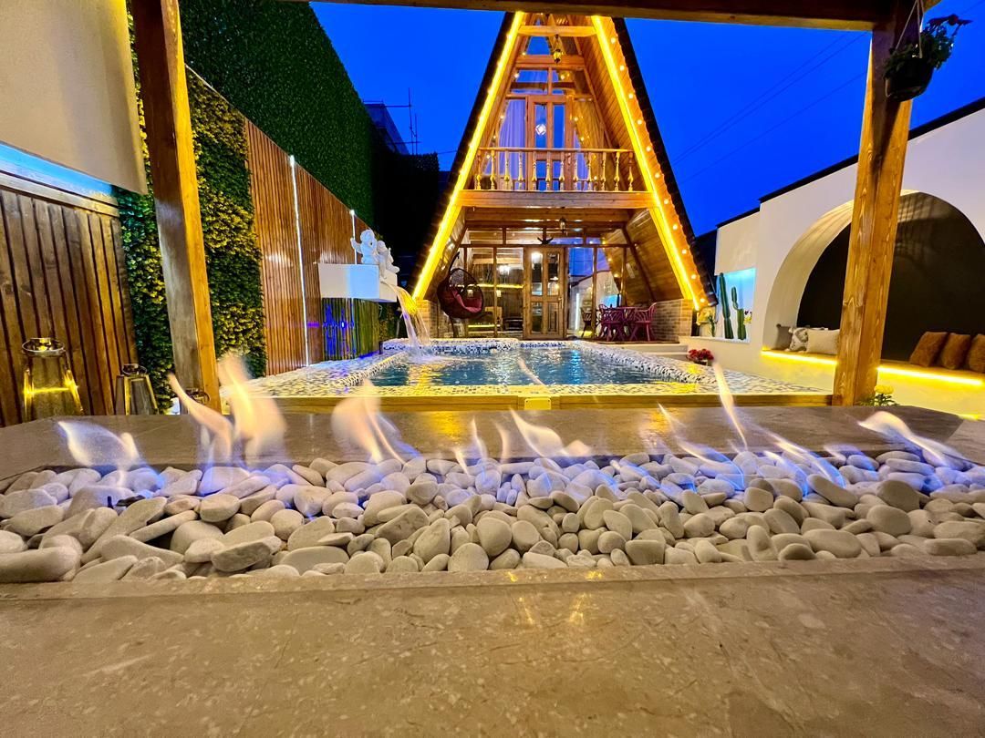 اجاره روزانه کلبه استخر جکوزی روباز ابگرم سرو|اجارهٔ کوتاه‌مدت ویلا و باغ|رامسر, |دیوار