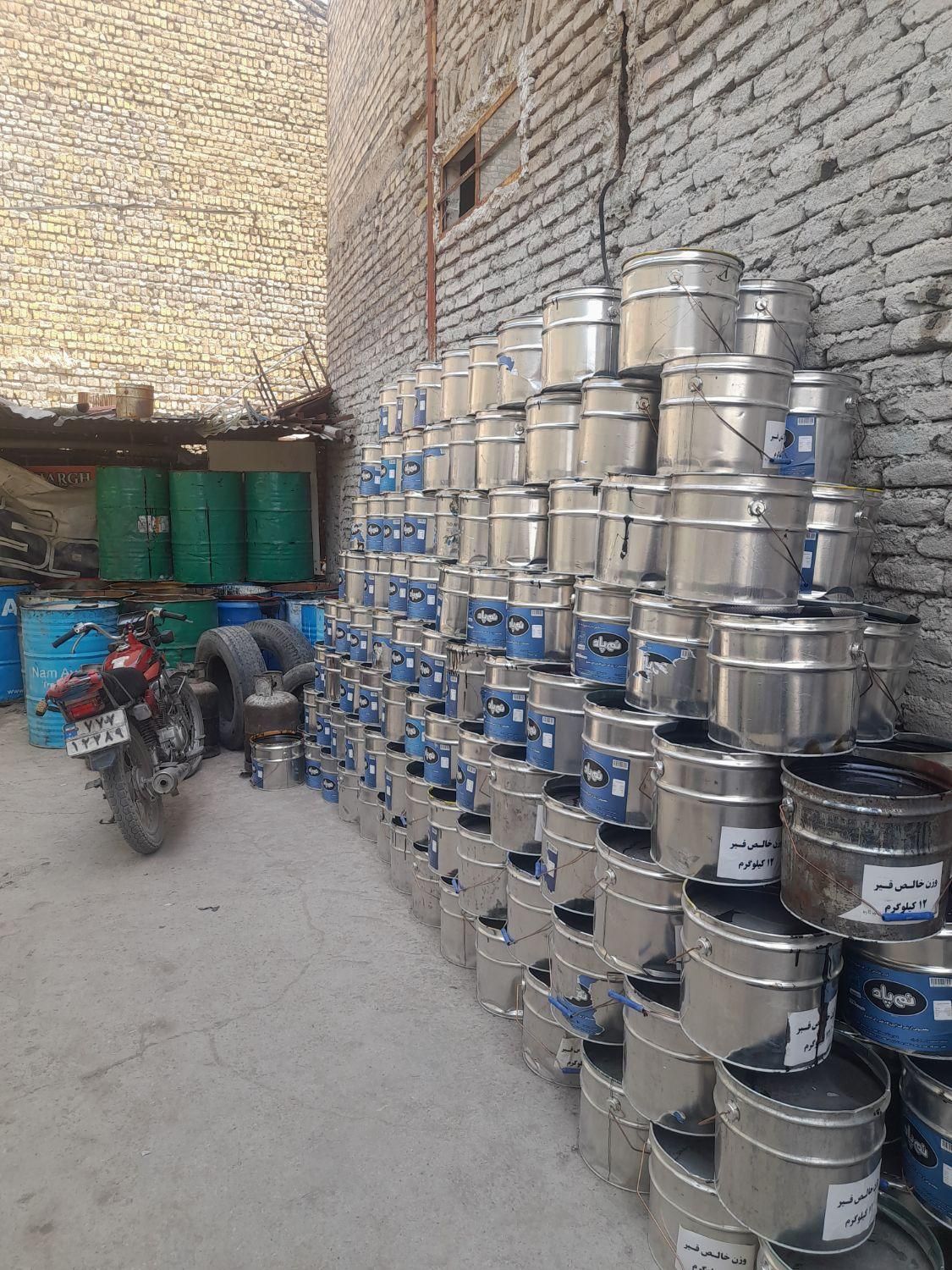 نصب و فروش ایزوگام و قیر با ۲۵ سال سابقه کاری|خدمات پیشه و مهارت|مشهد, ایثارگران|دیوار