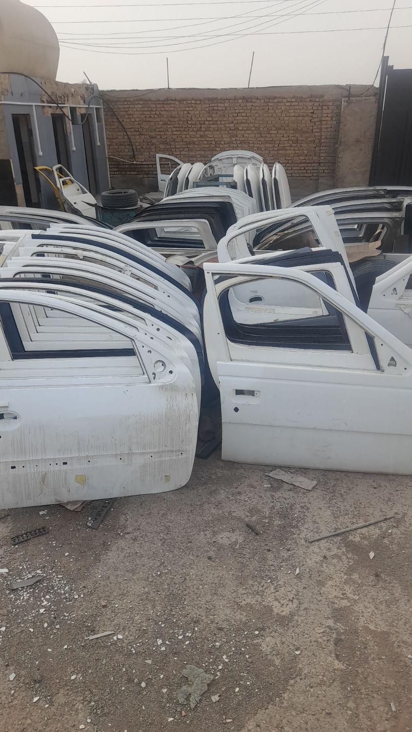 بدنه رنگ فابریک پژو ۲۰۷ و پژو ۲۰۶|قطعات یدکی و لوازم جانبی|تهران, مشیریه|دیوار