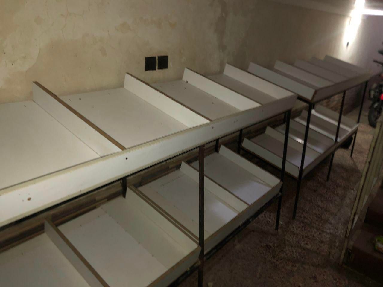 ۲عددمیز میوه فروشی|فروشگاه و مغازه|گرگان, |دیوار