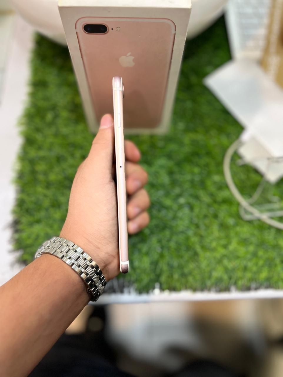 اپل iPhone 7 Plus با حافظهٔ ۱۲۸ گیگابایت ایفون|موبایل|کرج, کوی امامیه|دیوار