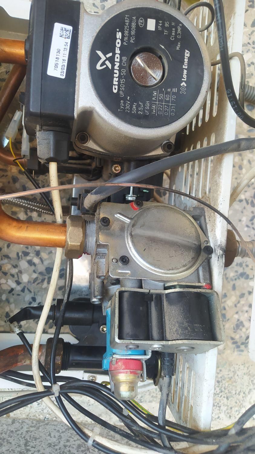 تعمیرپکیج ،تعمیرابگرمکن ،تعمیرنصب پمپ ،لوله کشی اب|آبگرمکن، پکیج، شوفاژ|اصفهان, لاله|دیوار