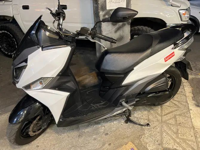 sym j200|موتورسیکلت|تهران, ارم|دیوار