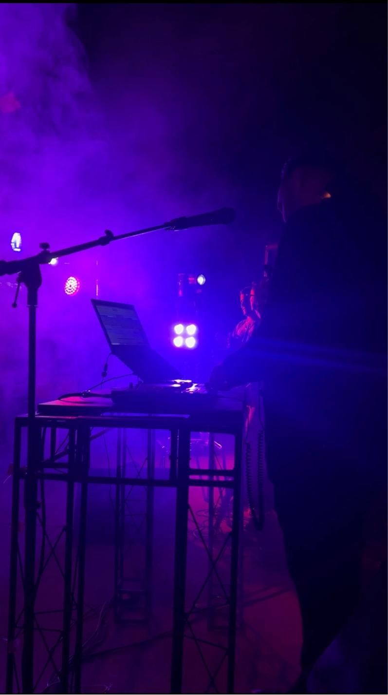 گروه موزیک و dj با رزومه کاری قوی|خدمات پذیرایی، مراسم|رشت, منظریه|دیوار