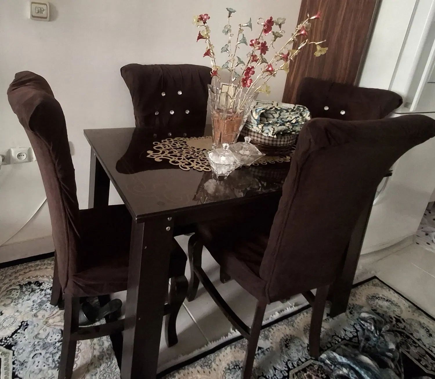 مبل بوفه ساعت میزناهارخوری میز تلفن جلومبلی|مبلمان خانگی و میز عسلی|کرج, ساسانی (قلمستان)|دیوار