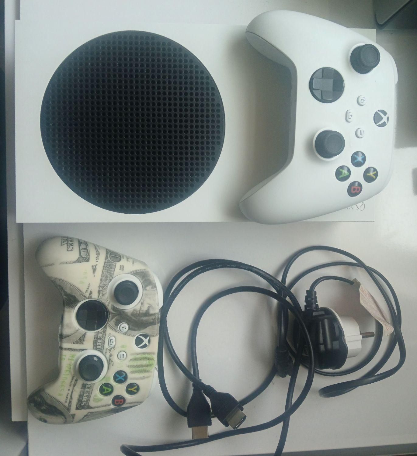 xbox series s در حد صفر با تمام امکانات|کنسول، بازی ویدئویی و آنلاین|تبریز, |دیوار