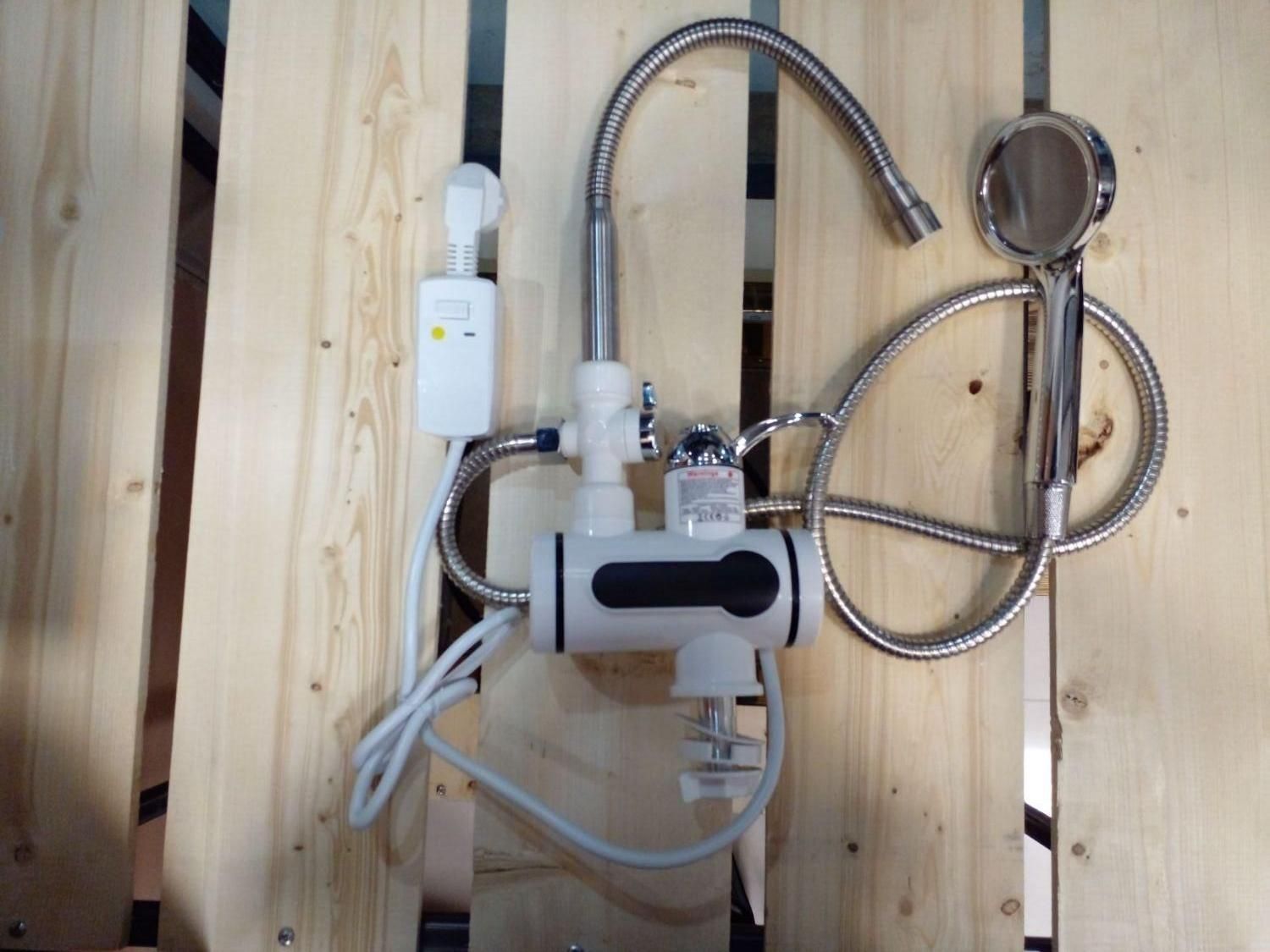 آبگرمکن برقی روسی با نمایشگر دیجیتال|آبگرمکن، پکیج، شوفاژ|خرمآباد, |دیوار