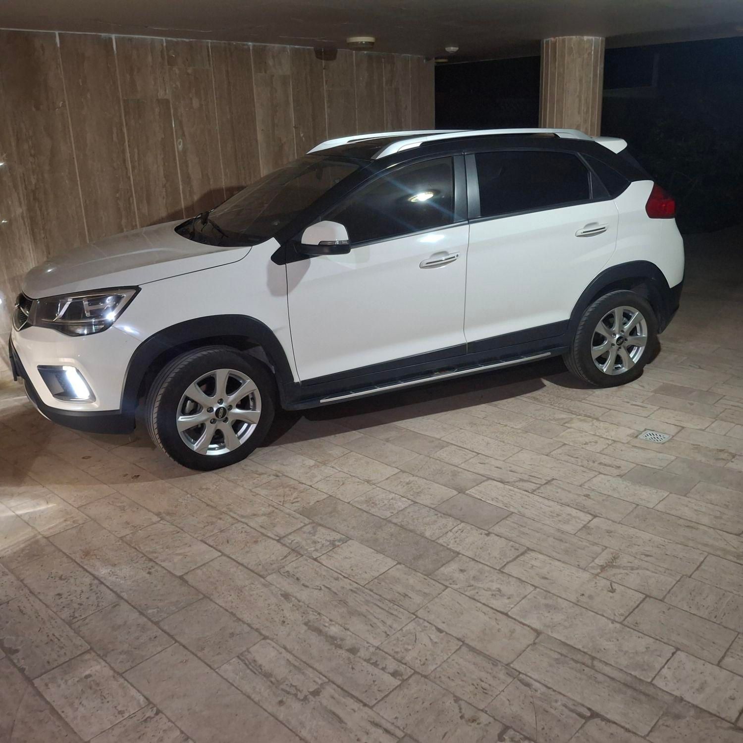 ام‌وی‌ام X22 دنده‌ای اسپرت اکسلنت، مدل ۱۴۰۰|خودرو سواری و وانت|اصفهان, احمدآباد|دیوار