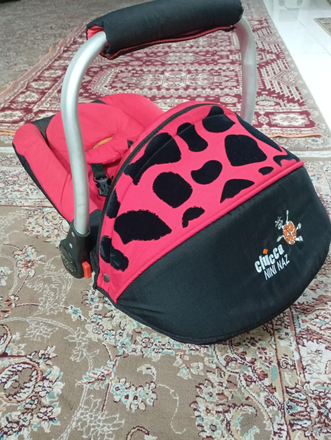 کهریروتشکچه وبالشتکهادرحدنومیباشد. مارک چیکو هستند|اسباب و اثاث بچه|رشت, کوی امام رضا|دیوار