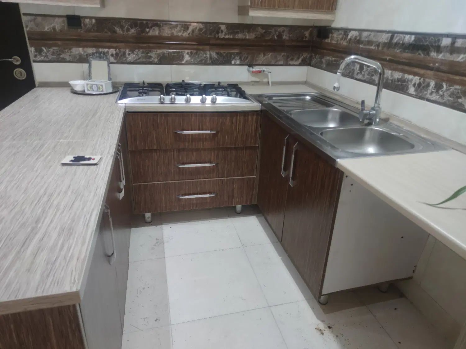 کابینت ام دی اف سالم به همراه گاز هود سینک شیر|اجاق گاز و لوازم برقی پخت‌وپز|تهران, تهران پارس|دیوار