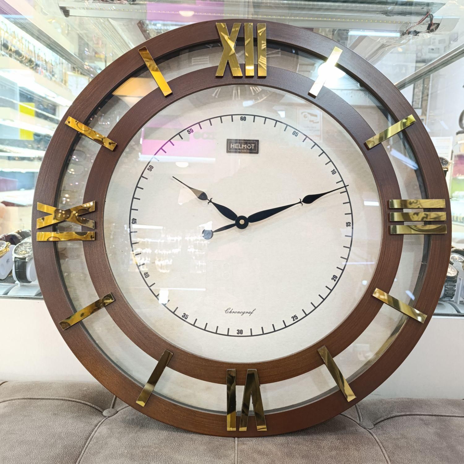ساعت دیواری ۶۰ سانت چوبی HELMOT با ایندکس آینه ای|ساعت دیواری و تزئینی|تبریز, |دیوار