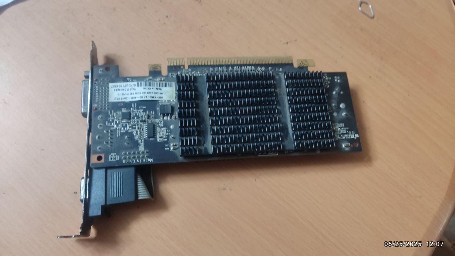 گرافیک یک گیگ ddr2 ATI radeon HD 4350 64bit|قطعات و لوازم جانبی رایانه|تهران, افسریه|دیوار