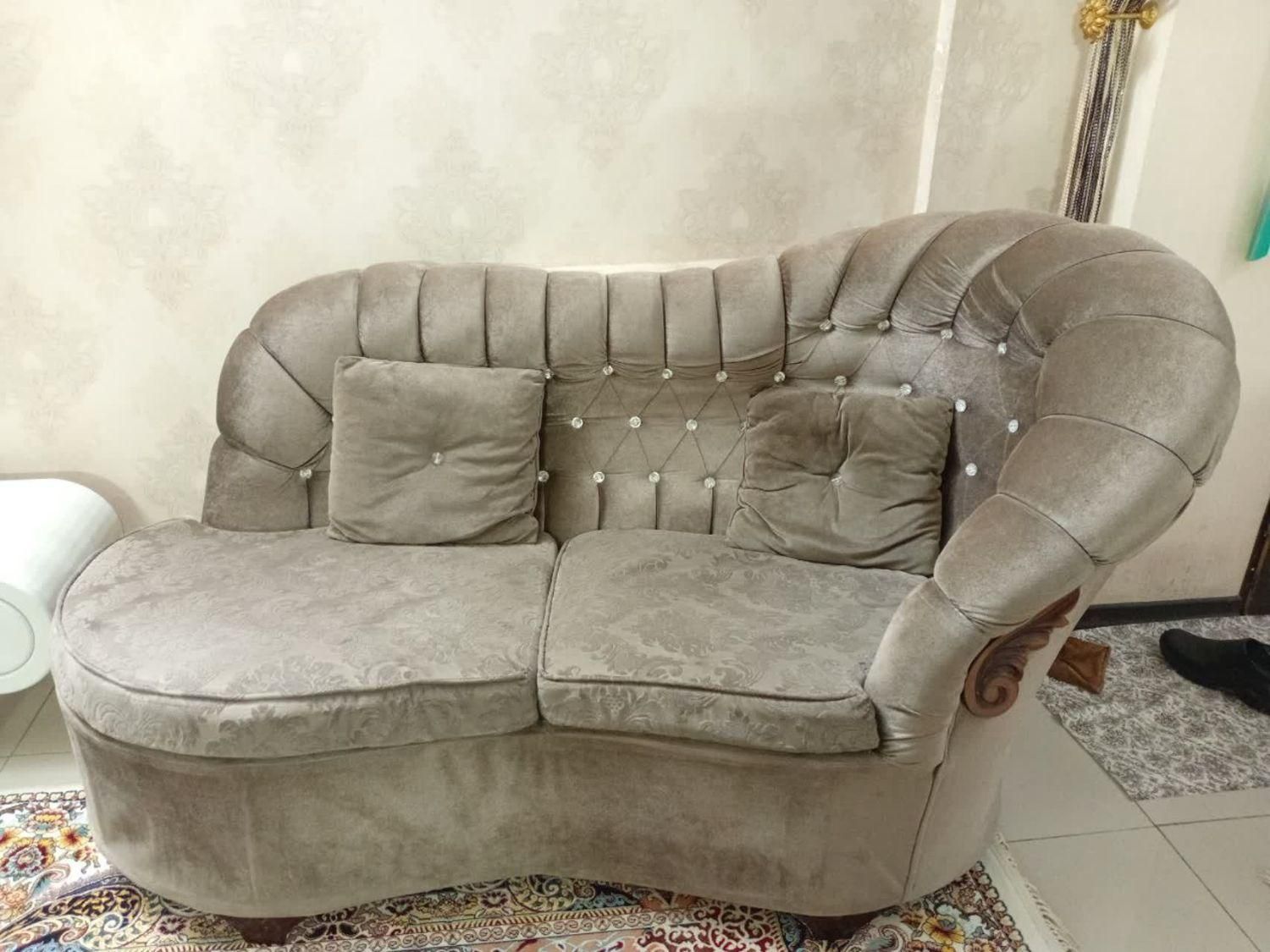 مبل کارکرده|مبلمان خانگی و میز عسلی|قم, زنبیل آباد|دیوار