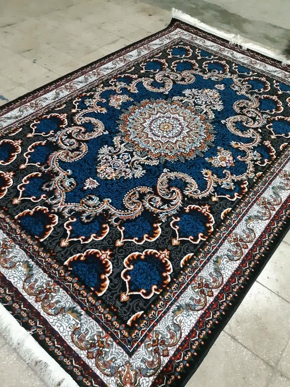 فرش ساغر گیلان|فرش|رشت, معلولین|دیوار