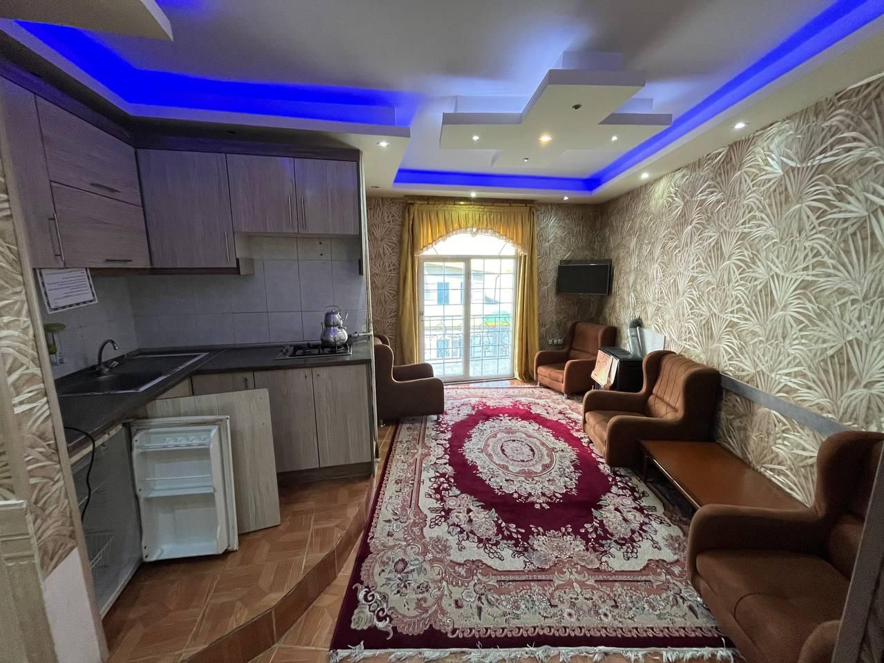 هتل آپارتمان سفیر|اجارهٔ کوتاه‌مدت آپارتمان و سوئیت|سرعین, |دیوار