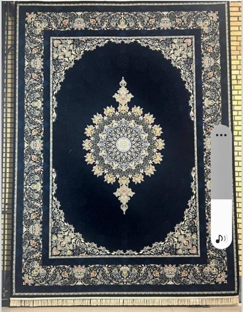 فرش صفاریان طرح شهناز زمینه سرمه‌ایی ۱۲۰۰شانه|فرش|شیراز, عادل آباد|دیوار