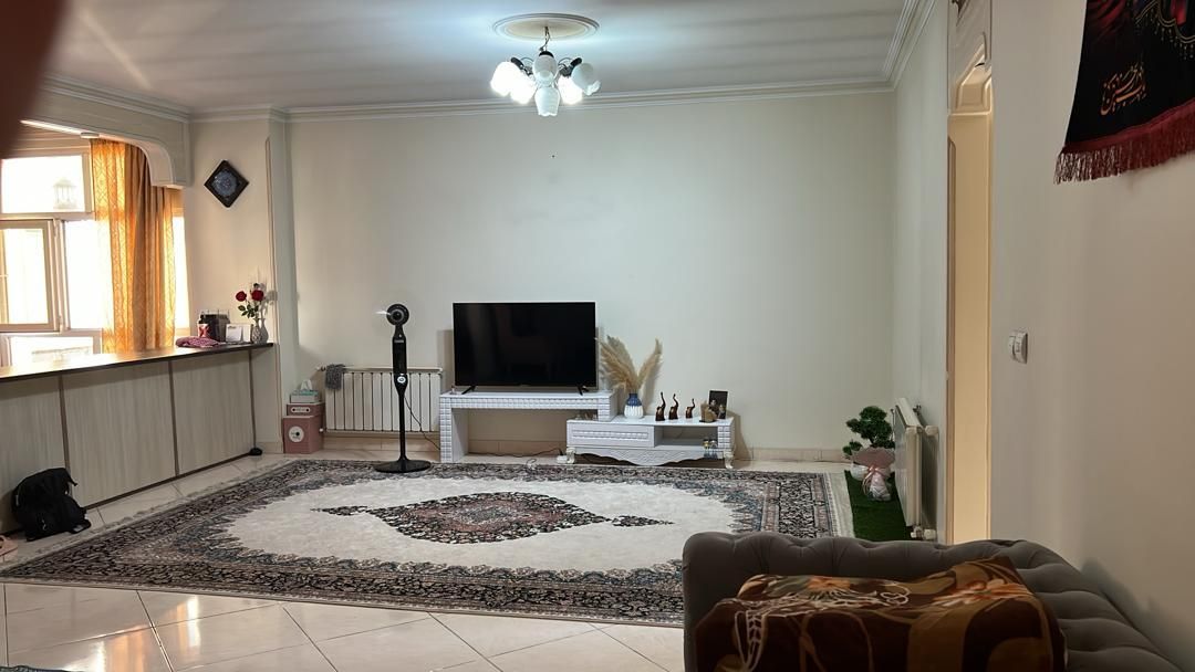 ۹۱ متری فول خوش نقشه/حدادعادل،دسترسی ب سرای جهیزیه|فروش آپارتمان|تهران, کوثر|دیوار