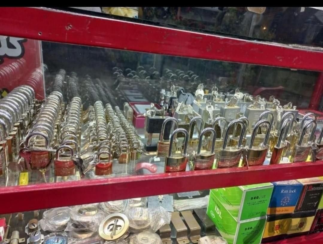 کلید سازی شبانه روزی سیار تهرانپارس هنگام حکیمیه|خدمات پیشه و مهارت|تهران, تهرانپارس شرقی|دیوار