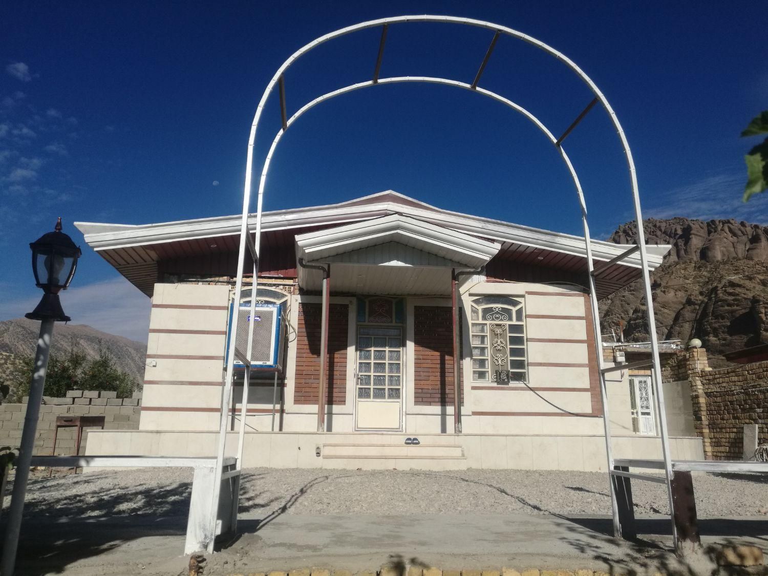 اجاره باغ ویلا|اجارهٔ کوتاهمدت ویلا و باغ|خرمآباد, |دیوار