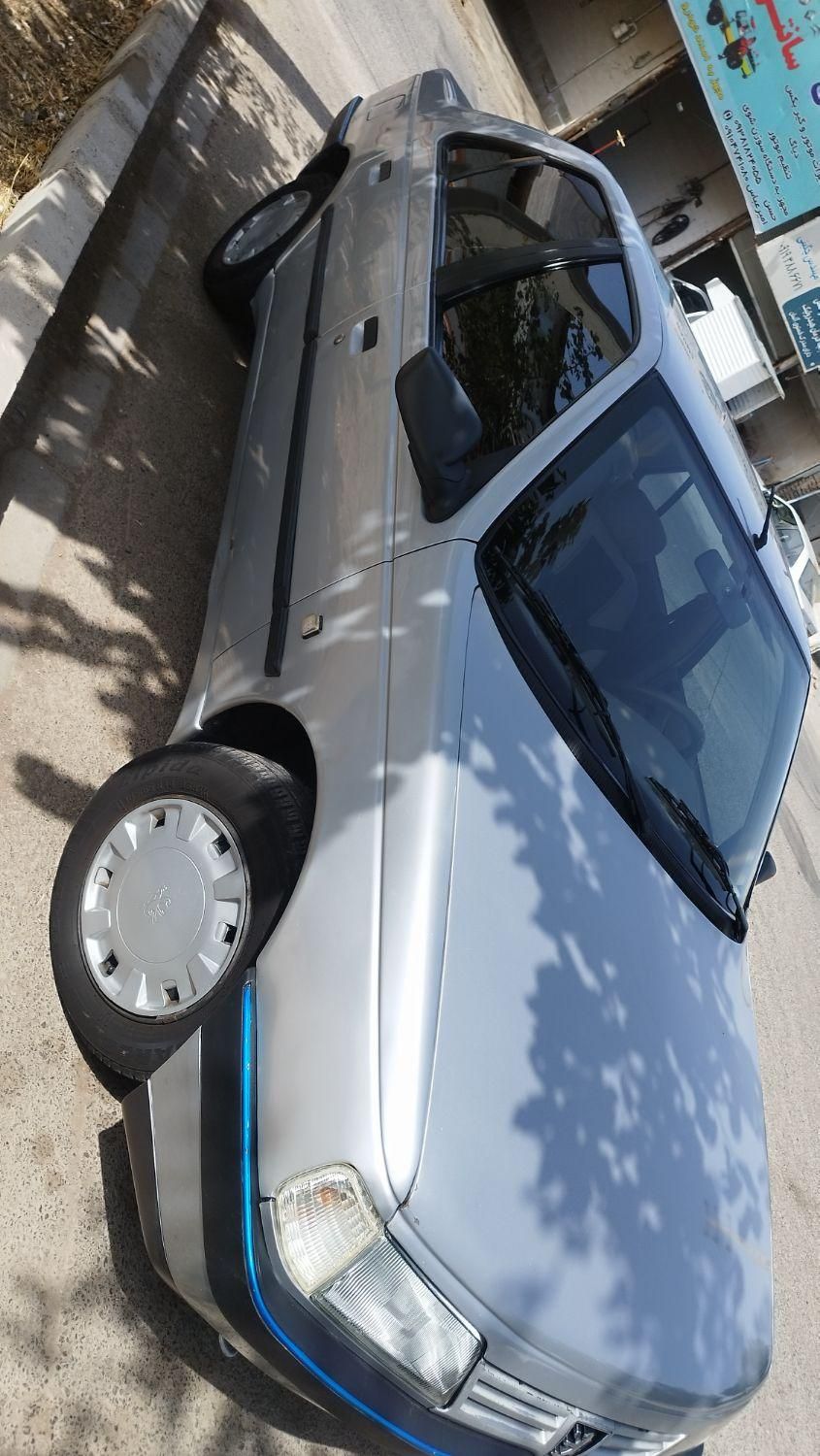 پژو 405 GLX - دوگانه سوز CNG، مدل ۱۳۹۰|خودرو سواری و وانت|قزوین, |دیوار