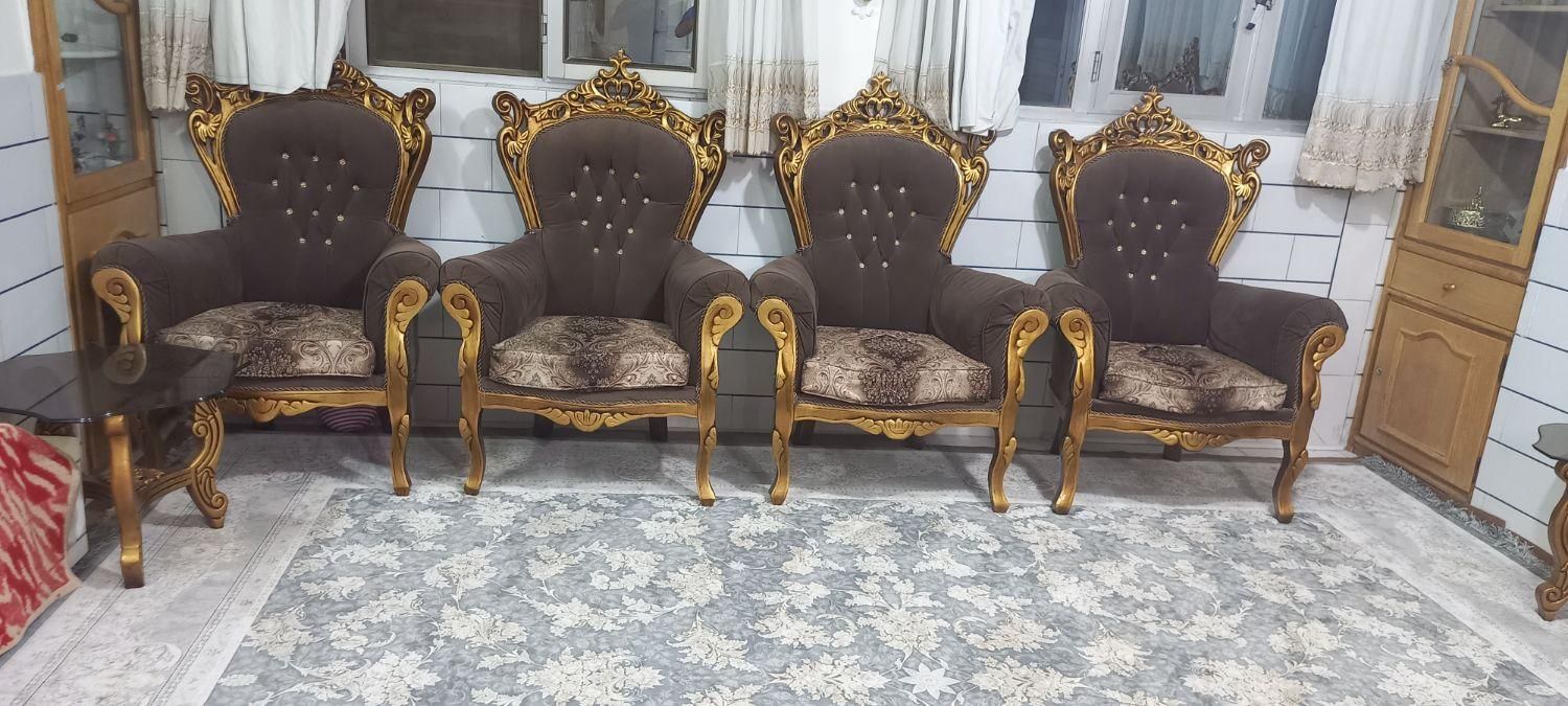 مبلمان استیل وکلاسیک|مبلمان خانگی و میز عسلی|خمینی‌شهر, |دیوار