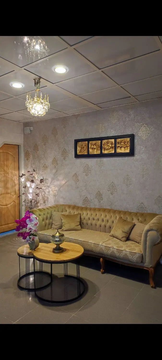 کاناپه چستر فرانسوی ،چوب تمام راش و پارچه ترک|مبلمان خانگی و میز عسلی|سوق, |دیوار