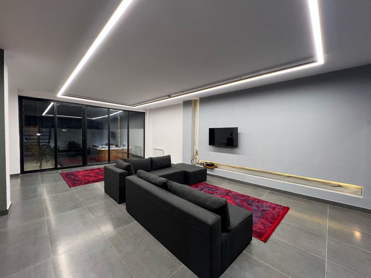 اجاره روزانه ویلا مدرن ۳خواب با جکوزی روباز ۶نفره|اجارهٔ کوتاه‌مدت ویلا و باغ|چاف و چمخاله, |دیوار