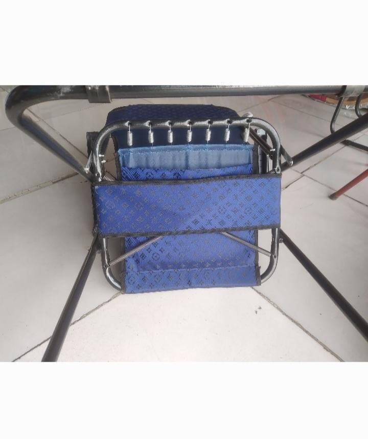 صندلی تاشو چهارپایه|صندلی و نیمکت|قم, زاویه|دیوار